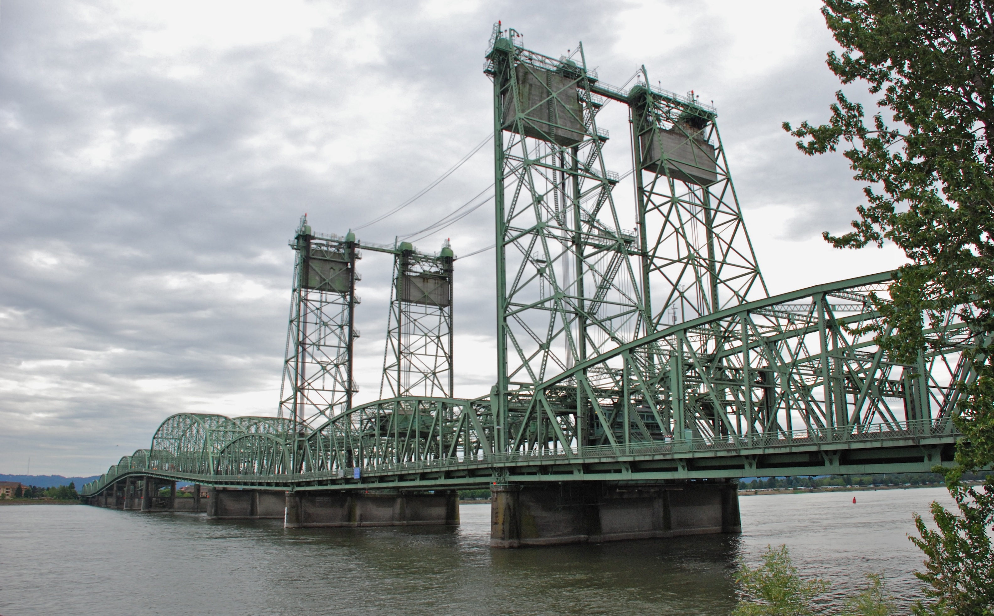 The Interstate Bridge and its lift towers over the Columbia River, photographed from Vancouver